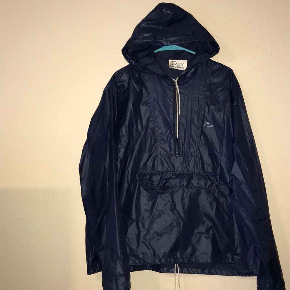 Men’s IZOD hooded raincoat and windbreaker jacket.